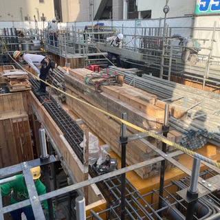 型枠大工、解体工　随時　募集、頑張り屋さん集まれ❗️ の画像