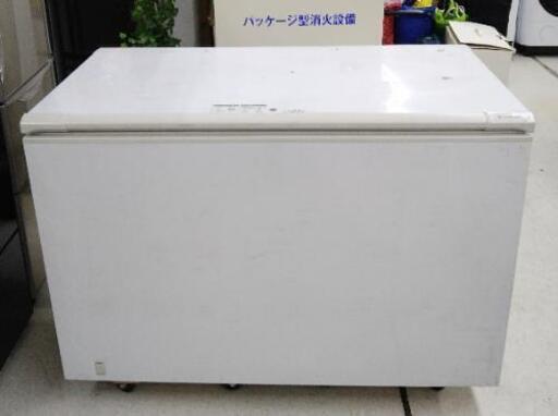 サンデン　業務用冷凍ストッカー 500L  SH-500XB  2008年式　上開きタイプ