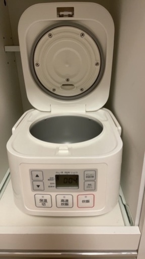炊飯器（一年使用、美品）