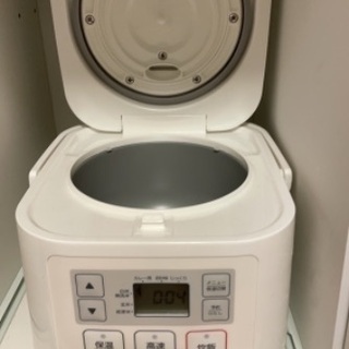 炊飯器（一年使用、美品）