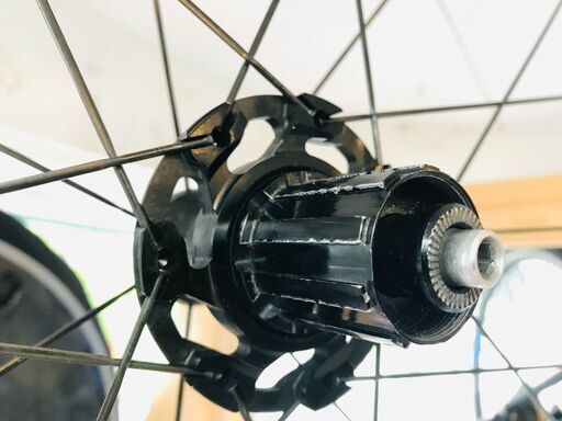 Vittoria QURANO 46 フルカーボンチューブラーホイールセット