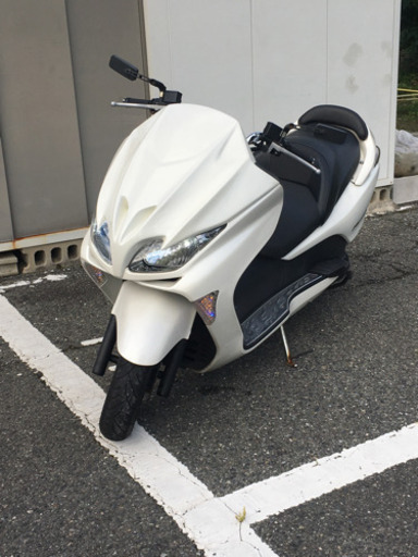 ホンダ フォルツァX mf08 後期 白
