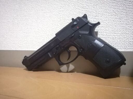 購入者決定　東京マルイ　M92F 電動ハンドガン　対象年齢10歳以上