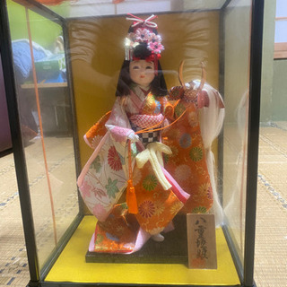 日本人形　童人形　姫だるま　破魔矢など、民芸品無料で差し上げますの画像