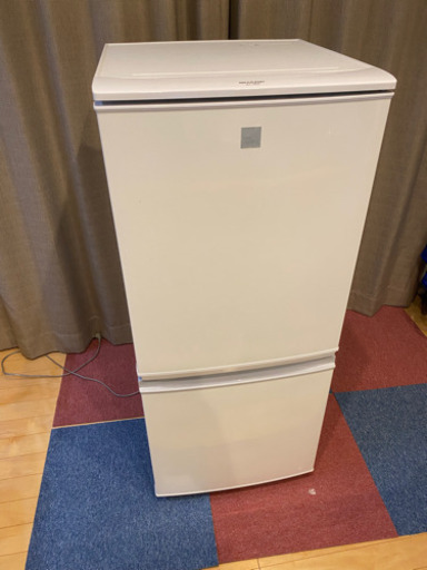 決まりました。SHARP 冷蔵庫137L SJ-14E5-KW