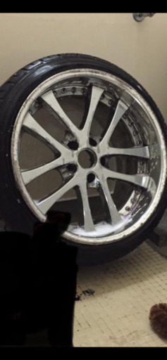 クレンツェ　LXZ 18インチ　2本‼️