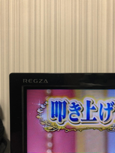 32インチの薄型テレビです。