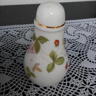 ウェッジウッド★スパイラルトレー＆調味料入れの画像