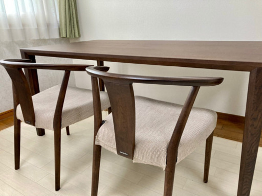 美品⭐︎カリモク正規品ダイニングテーブル＋チェア