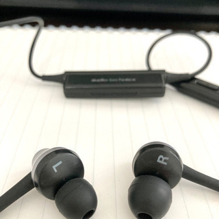 無線ワイヤレスイヤホンの画像