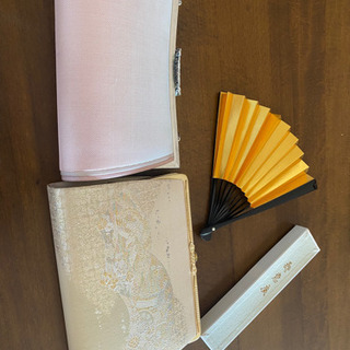 和装　着物　バッグ　クラッチバッグ　金色　ゴールド　ほぼ未使用　結婚式　成人式にの画像