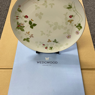 ウェッジウッド　ワイルドストロベリー　27cm