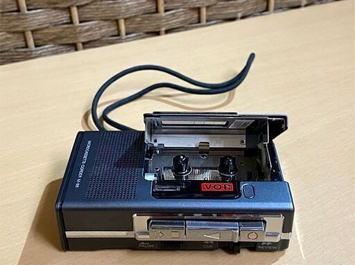 当時物 SONY マイクロ カセット コーダー M-88 マイクロカセット2本セット 元箱付き ソニー レコーダー 純正ケース付き 現状品☆ PayPay(ペイペイ)決済可能 ☆ 札幌市 白石区 東札幌 アウトレットモノハウス白石店
