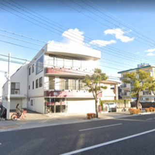 中津浜線ロードサイド店舗♫敷地内駐車場7台前後付き♫駅まで徒歩圏内♫