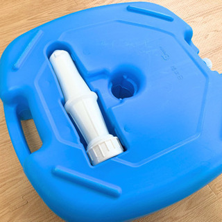 【引取先決定】ビーチパラソル　パラソルベース　夏　日除け　　の画像