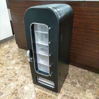 サンコー インテリアにもなる自動販売機型保冷庫「俺の自販機」 S...