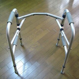 リハビリ用歩行補助具の画像