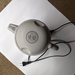 象印電気ポットCH-CE10型の画像