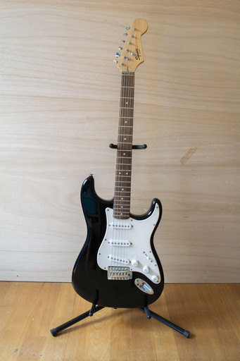 Squier by Fender　Bullet　Stratocaster