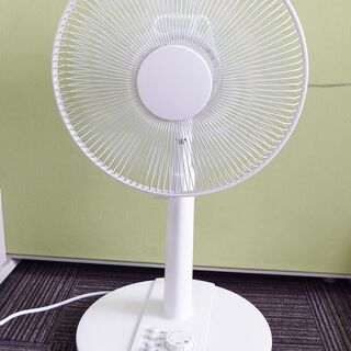 ニトリ　30cm リビング扇風機　KJF-35T 2019年製