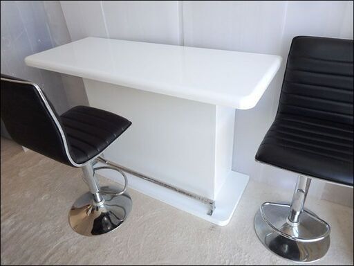 新札幌発 ニトリ バーカウンターパース135 幅135×奥行52×高さ86cm ホワイト カウンターチェア2脚付