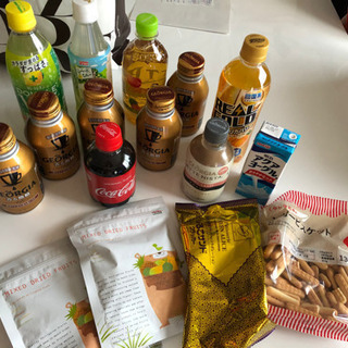 ジュース、お菓子のセット