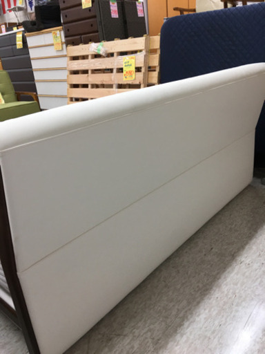 美品！！　ワイドダブルベッド　シモンズ　