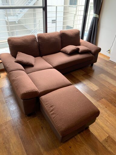 【交渉可】オットマン付き 3人用ファブリックソファ