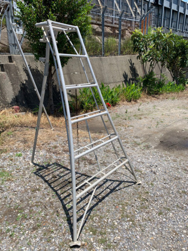 アルミ製園芸用三脚