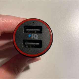 <中古> USB カーチャージャー Anker 充電　車 シガーソケットの画像