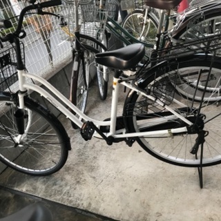 新しい自転車が買ったばかりの時、盗まれた自転車を見つかった。去年の5月1万9千を買いました。ご関心をお持ちだったらどうぞ‼️