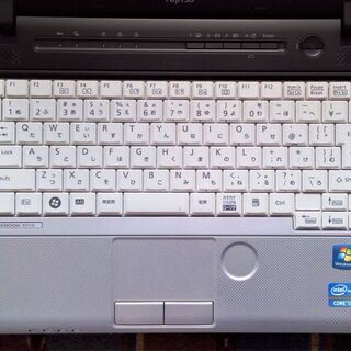 🔴特価！✅送料無料！💗FUFITSU LIFEBOOK P771/重さ1.3kg コンパクトサイズ/大容量バッテリー搭載！/高性能🆙Core i5/光速☆彡SSD120GB/メモリ4GB♪/大容量バッテリー！/すぐ使えるWindows10♪/SDカードスロット♪/すぐ繋がるWi-Fi📶/Microsoft Office2019📒✎/点検整備清掃済み😊/No.10617の画像