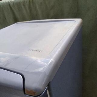 三洋冷凍冷蔵庫の画像