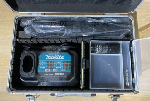 マキタ TD022DSHXB 7.2V  ペンインパクトドライバー 黒　フルセット