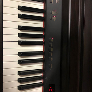 電子ピアノの画像