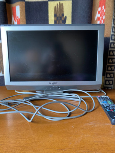 中古　AQUOS  20インチ液晶テレビ