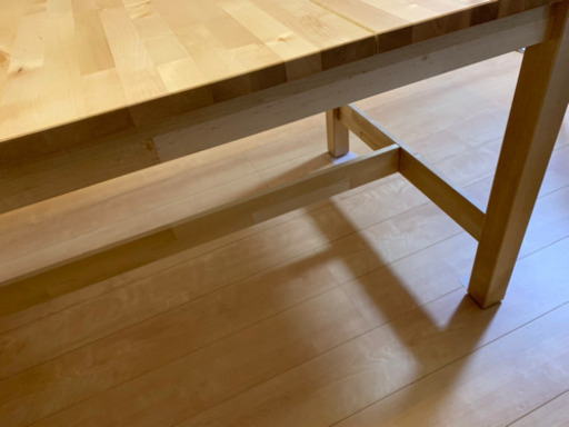 NORDENダイニングテーブル　引取限定