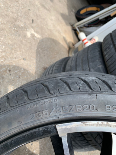 20インチホイール❗️中古❗️ハイエース❗️