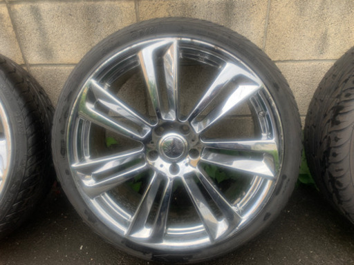225/35 20インチ　アルミホイール