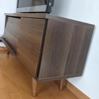 テレビ台の画像