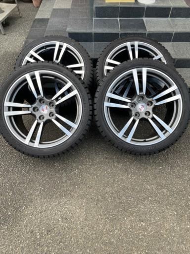 ポルシェ カイエン 純正21インチターボタイプ 295/35R21