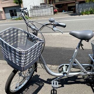 武田産業　ナチュラルフロー　三輪自転車 シルバー お買い物などに おとな用三輪自転車 武田産業ナチュラルフロー