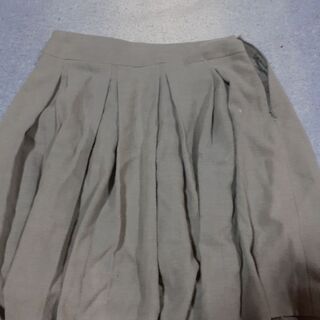 スカートL（27日まで）