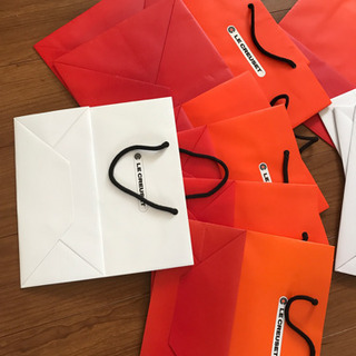 ル・クルーゼ　紙袋の画像