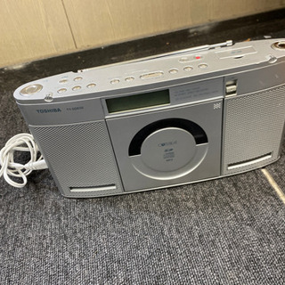0618008 TOSHIBA sd cdラジオ 