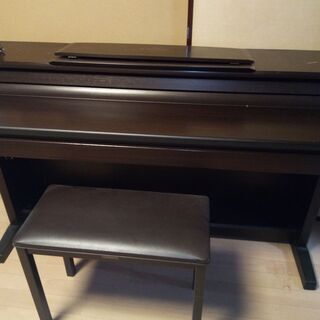 YAMAHA CLP-156 Clavinova 電子ピアノの画像