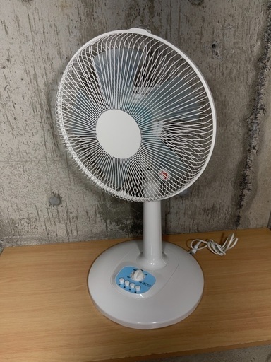 扇風機 30cm 2017年製