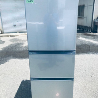 ✨2018年製✨‼️330L‼️1528番 TOSHIBA✨東芝ノンフロン冷凍冷蔵庫