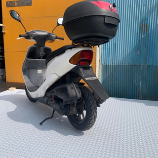 二級整備士の軽整備済み‼️ ライブディオ 後輪新品 配送可能 ボックス