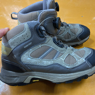 モンベル登山靴　GORE-TEXの画像